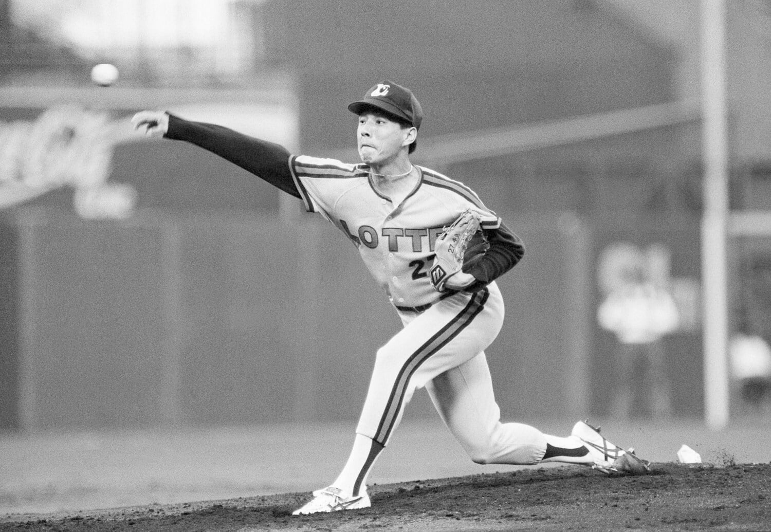 89年、牛島は先発に転向してキャリアハイの12勝を挙げた　©JIJI PRESS