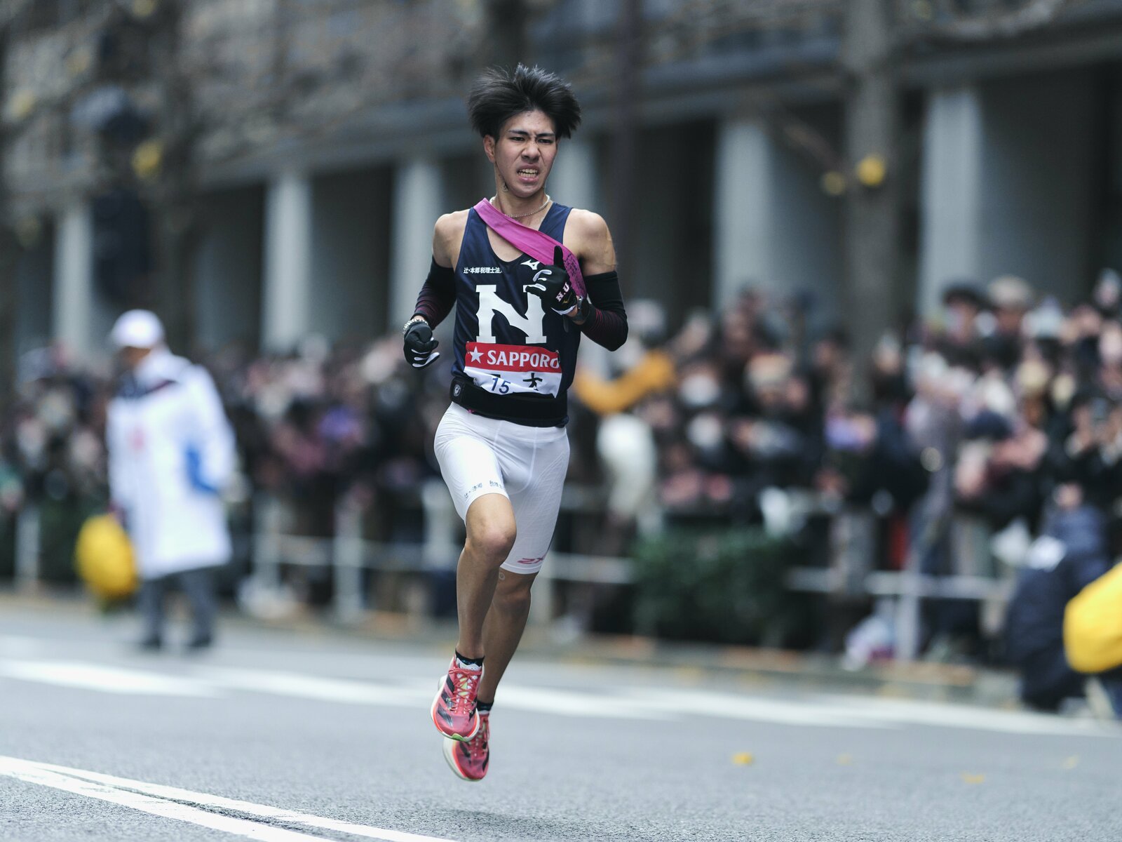 100回大会で10区を走った大仲　photograph by Yuki Suenaga