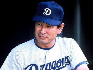“理不尽すぎる”星野仙一「20キロやせねえとユニ着させねーぞ」「お前分からんのか!」本塁打王確定の夜に飛び蹴りを食らった山崎武司の記憶