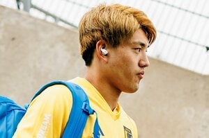 「リツほどのレベルなら…」なぜ堂安律は“短所をプレゼンされた”フライブルク加入後、好調なのか「答えは単純。僕は何を言われても」