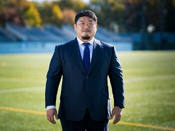 「自分の教科書作り」「メンバーから外される恐怖心」日本ラグビー界最高のスクラム職人を生んだ葛藤の日々とは<Number Web> photograph by Shiro Miyake