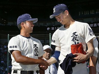 「考える野球」で甲子園初勝利。国学院久我山の強さは日常にある。＜Number Web＞ photograph by Kyodo News