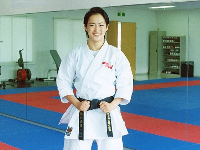 東京五輪で金を狙う美しい空手家。清水希容を強くした「勝てる」感覚。<Number Web> photograph by Chihiro Kano