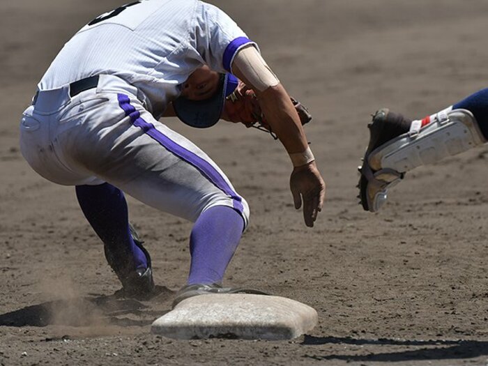 「晩秋の甲子園」に集った才能たち。いなべ総合の捕手、創志の第2投手。<Number Web> photograph by Hideki Sugiyama