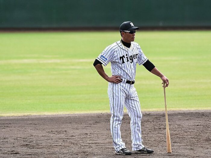 「嫌われてもいいけど、頼られたい」阪神・金本監督、有言実行の“超変革”。＜Number Web＞ photograph by Nanae Suzuki