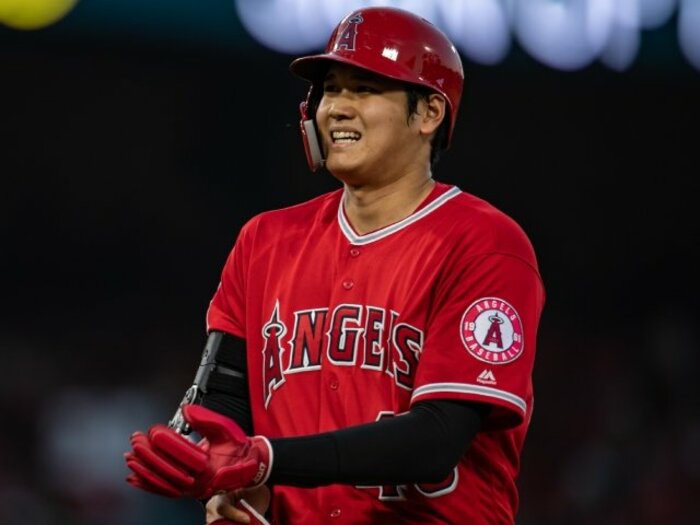 大谷翔平は打者専念でも一流アーチストだ。いきなりの第3号にMLB公式ツイッターも“力こぶし”で称賛。＜Number Web＞ photograph by Naoya Sanuki