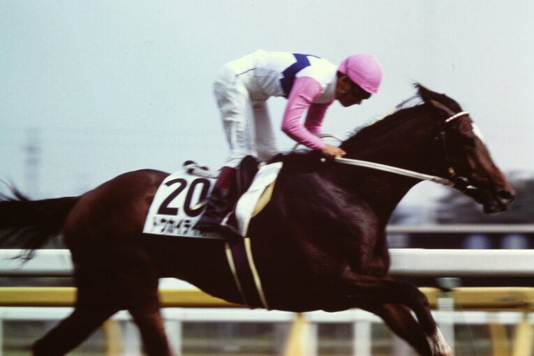 1991年の日本ダービーを制したトウカイテイオー　©Hirokazu Takayama