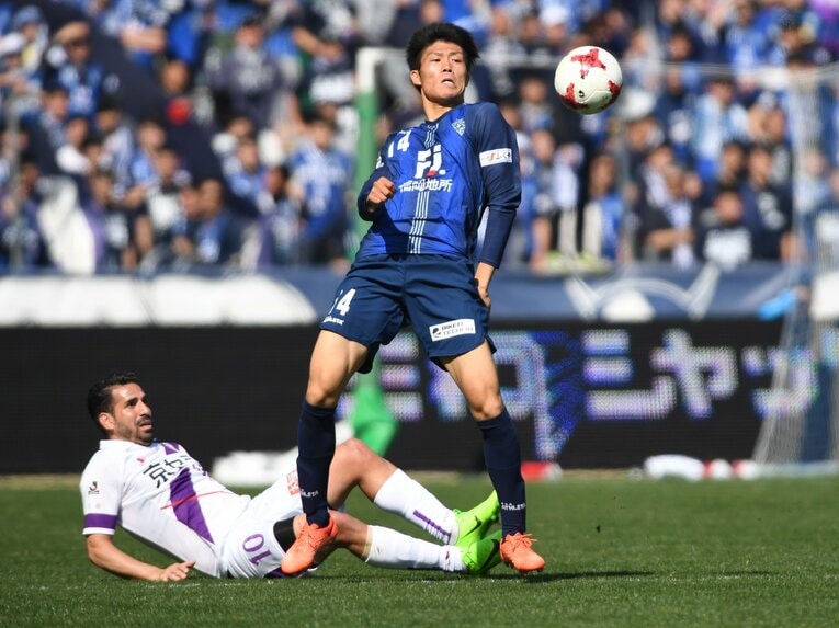 2017年、アビスパ福岡時代の冨安　©Getty Images