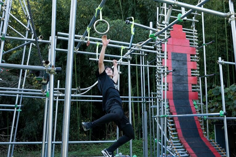 自作の「要塞」には様々なセクションがある　©Tadashi Hosoda