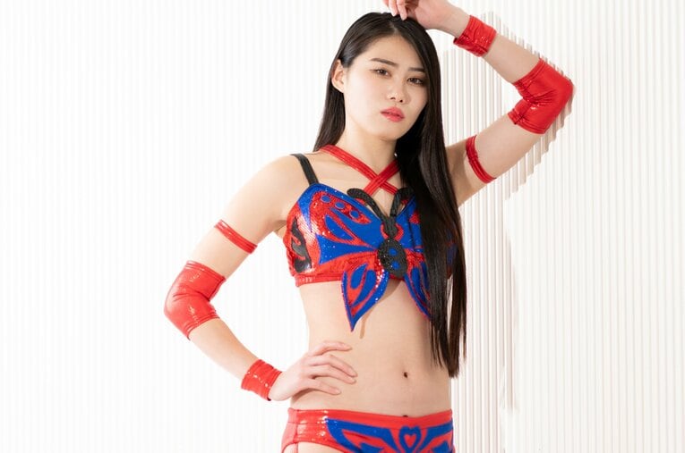 マリーゴールドの新人プロレスラー・橘渚の特撮インタビュー ／ photograph by Shiro Miyake