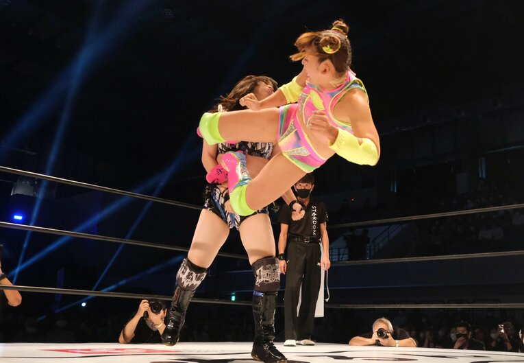 「プレッシャーも凄かったはず」フワちゃんデビュー戦で見えた“プロレスへの本気度”…師匠が明かす舞台裏「100点満点。努力の成果です」(94)