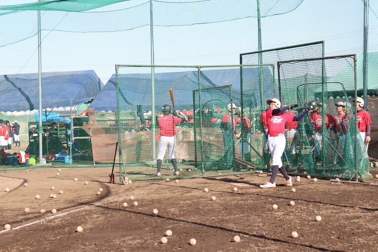 稲城シニアのトレーニング風景。意外にも大阪桐蔭への進学は平嶋が初だという　©Genki Taguchi