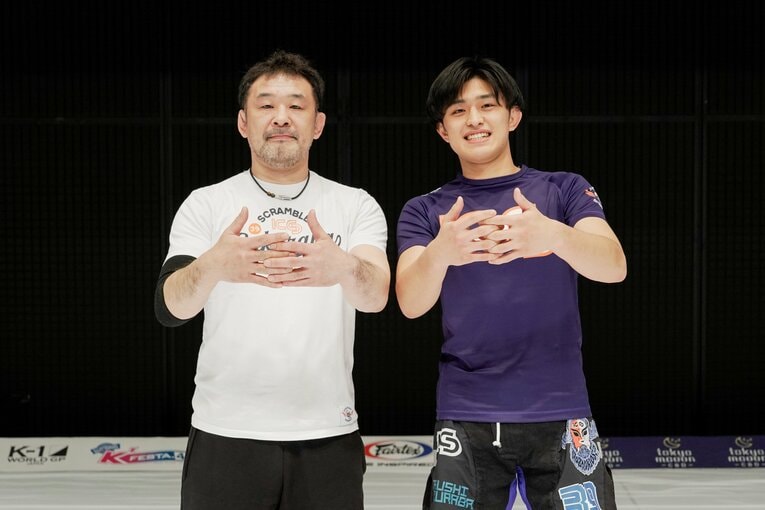 桜庭和志（左）とSAKU Jr.