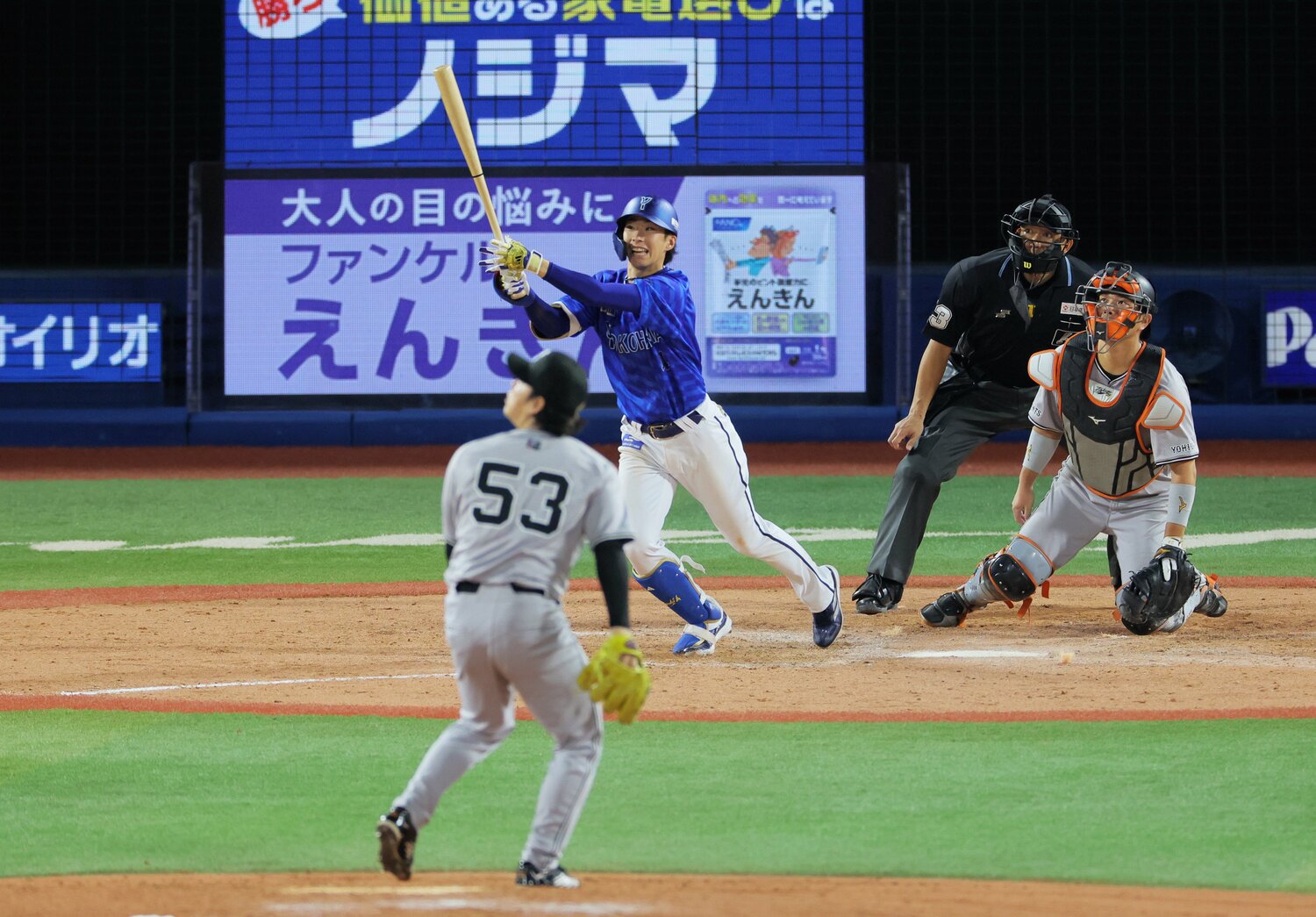 4月26日には満塁ホームランも放った度会　©JIJI PRESS
