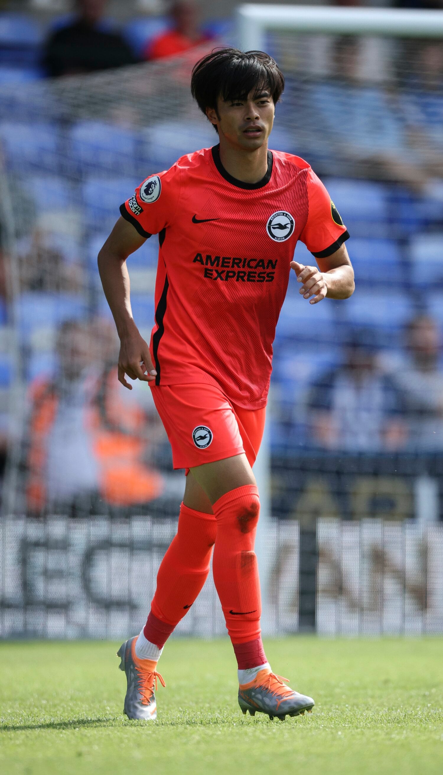 プレシーズンマッチに出場した三笘　©Getty Images