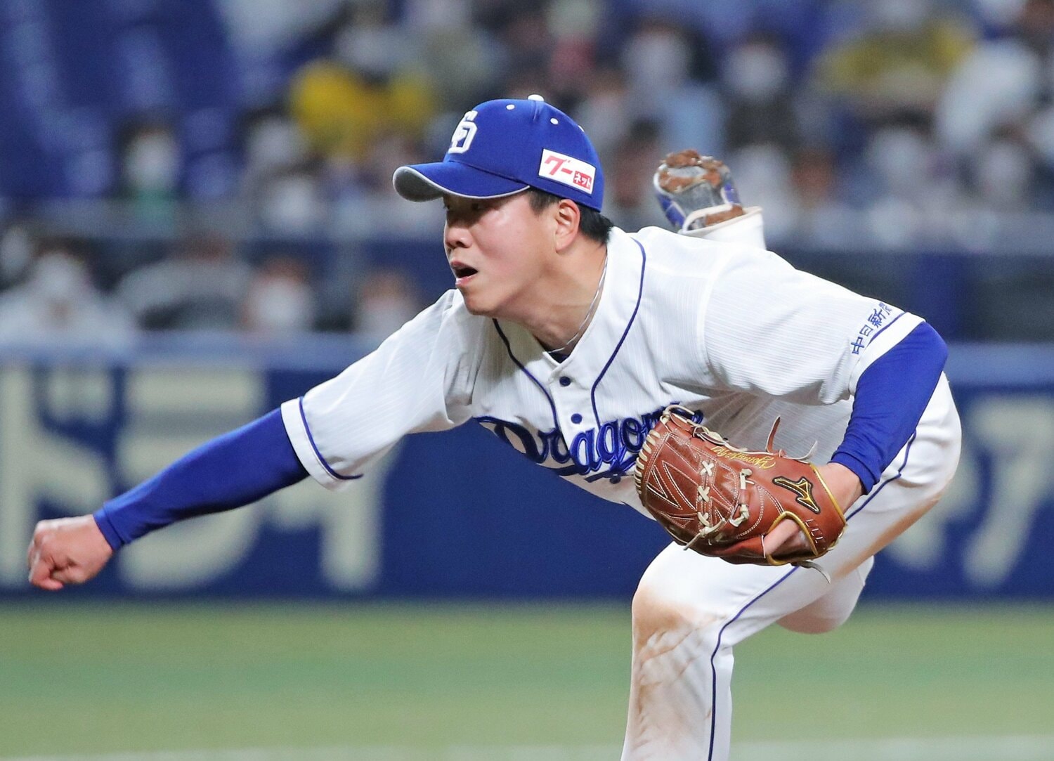 力投する中日のエース・柳　©︎JIJI PRESS