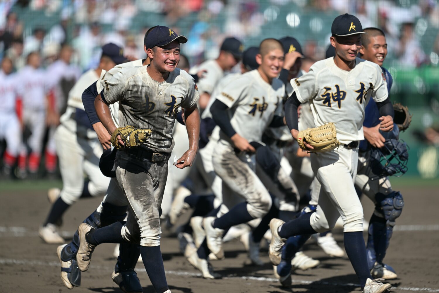 昨夏の甲子園ベスト4の神村学園ナイン ©Hideki Sugiyama