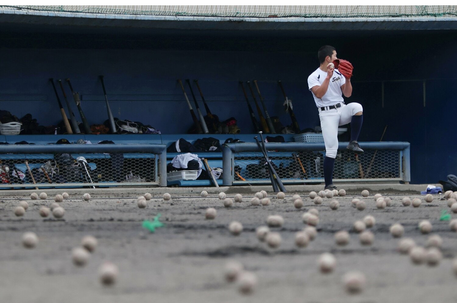 夏の甲子園の開催中止が発表された日も練習に打ち込む聖光学院の野球部員　©JIJI PRESS
