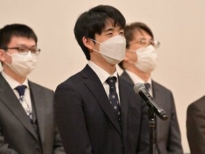 藤井聡太五冠vs羽生善治九段、注目の初タイトル戦 “藤井将棋”の進化を中村太地七段に聞く「完璧なところから…」「流行を作る側に」