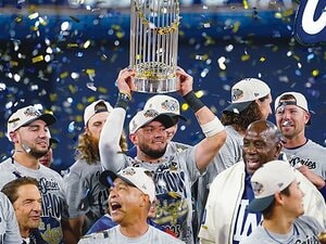 ［ボビー・バレンタイン解説］連覇の立役者を生んだロバーツ監督の起用法