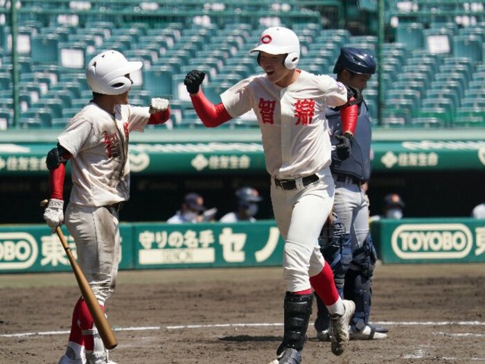 智弁学園は5日間4試合…超過密日程の甲子園で「W智弁」に負けた2校の敗因「クローザーの右ヒジ炎症」「エースの下半身の疲れ」＜Number Web＞ photograph by Hideki Sugiyama