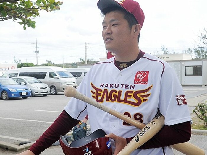 野村元監督は見抜いていた打者適性。楽天・片山、10年目の転向を考える。＜Number Web＞ photograph by NIKKAN SPORTS