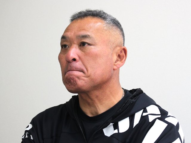 こんなところで浅尾を投げさせちゃ駄目です」中日監督・高木守道と衝突