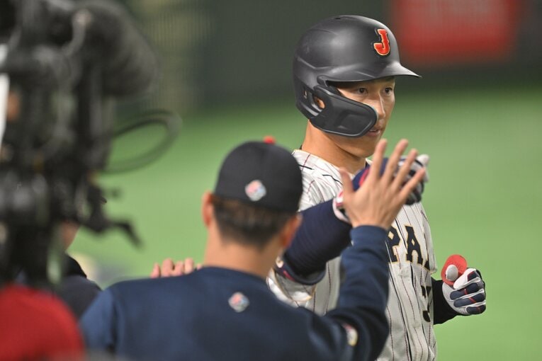 今大会ではホームラン2本を放った吉田正尚　©︎Naoya Sanuki