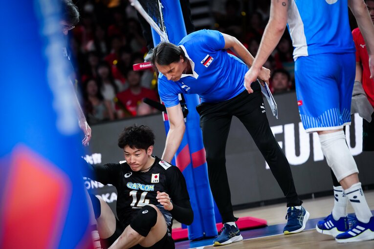 石川祐希（VNLスロベニア戦）　©︎Volleyball World