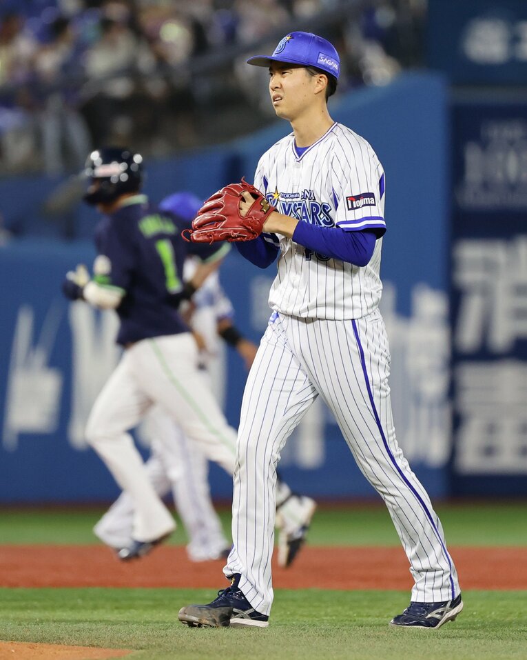 先発に中継ぎにと起用されるもピリッとしなかった2022年。翌23年はついに一軍登板ゼロに　©JIJI PRESS