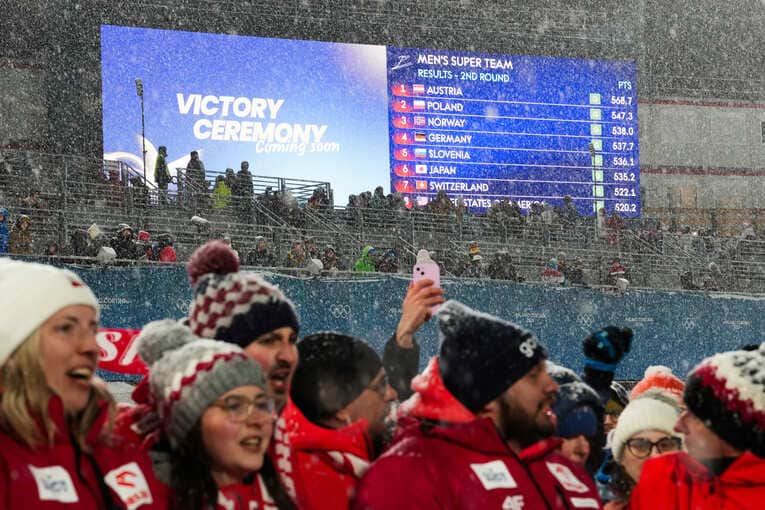 2回目までの順位で最終順位が決定。大雪の競技会場　©Tsutomu Kishimoto／JMPA