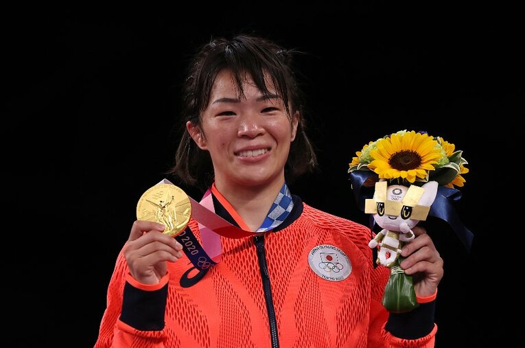 東京オリンピック女子58kg級で金メダルを獲得した川井梨紗子。オリンピック後の8月27日に結婚を発表した ／ photograph by Getty Images