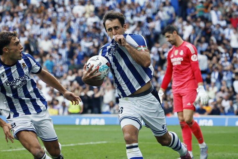 オヤルサバルのPKで攻勢を強めたが　©Daisuke Nakashima