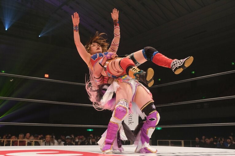 「もうプロレスやりたくない」負傷欠場中のSNS誹謗中傷…それでも人気女子レスラー・中野たむが復帰するまで「リングの上が、生きる場所」(42)