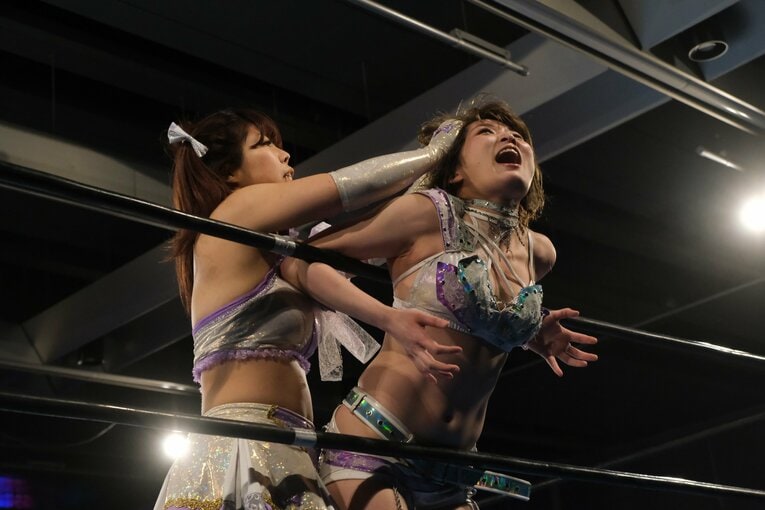 初挑戦の石川だがチャンピオンに臆せず攻め込んだ