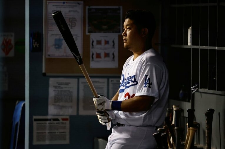 昨季、筒香はドジャースで結果を出せずに、マイナー契約となった。そこから這い上がって、今季はパイレーツで開幕を迎えた ／ photograph by Getty Images