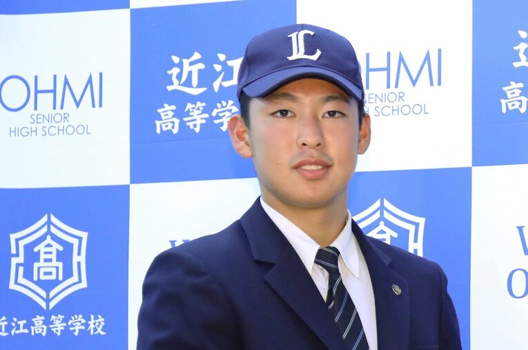 2022年のドラフト会議で西武から５位指名を受けた山田陽翔 ／ photograph by JIJI PRESS