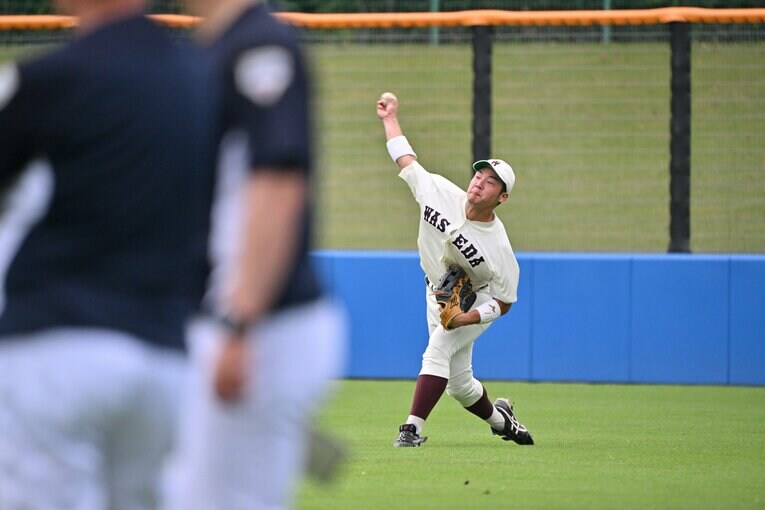 楽天から5位指名を受けたスラッガー・吉納翼。大学ジャパンにも選出され、強肩も武器だ　©Hideki Sugiyama