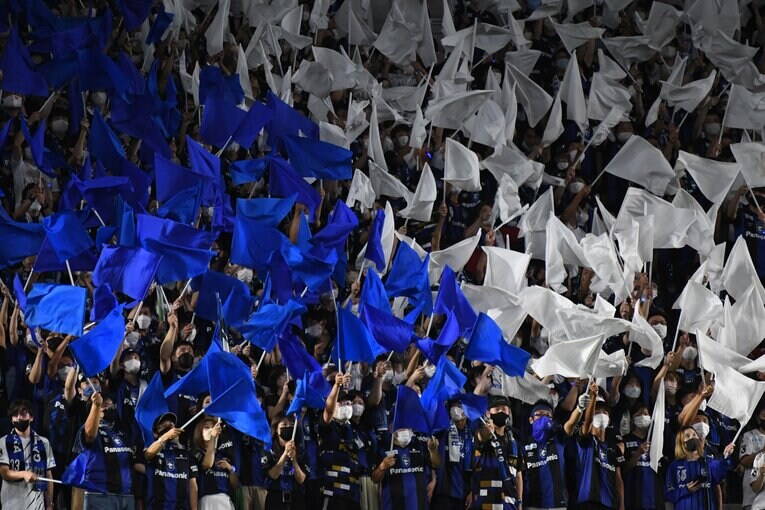 大迫勇也の“半端ないメンタル”が崖っぷちの神戸を蘇らせた…J1残留を争う激闘でカメラマンがとらえた決定的瞬間「PK蹴る気満々だ」(56)