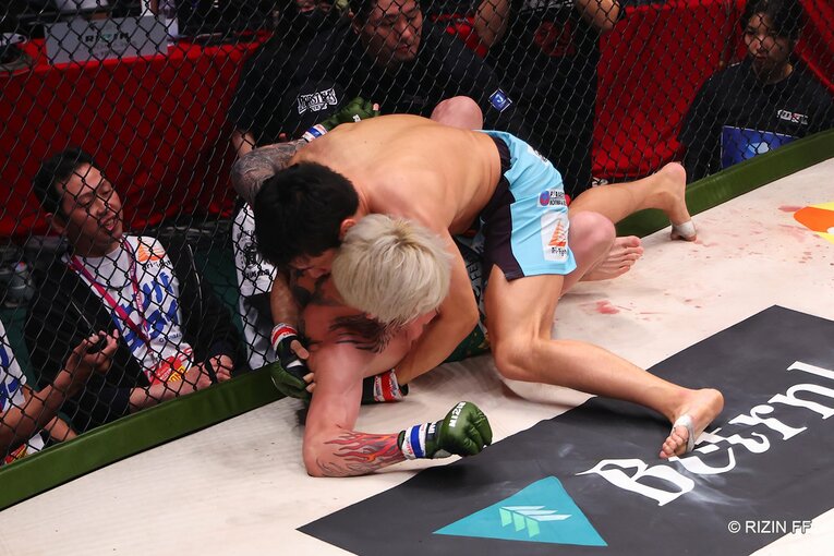 『RIZIN LANDMARK 5』斎藤裕vs平本蓮　©RIZIN FF