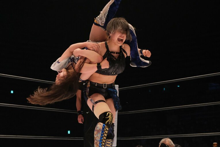スターダム新勢力God's Eye、無敗の原動力とは？ 下剋上でトーナメント優勝のMIRAIに朱里が語った期待「少しの変化で大きく伸びる」(25)