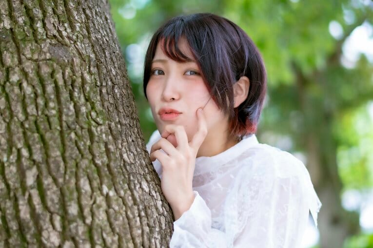《特別グラビア》スターダム林下詩美が語る“女王ではない今”の自由さ…話題の“中野ぅたみ”も登場「かわぃぃことしかとりぇがなぃんですぅ」(24)