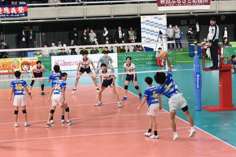 春高バレー2回戦／鳥取中央育英高校vs.慶應義塾高校