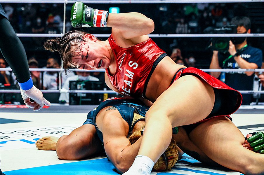5年ぶりの死闘、RENAと山本美憂はなぜ“笑顔”だったのか? RENAが「ハッピーエンドにはさせない」と語った裏に《KIDとの物語》があった<Number Web> photograph by RIZIN FF Susumu Nagao