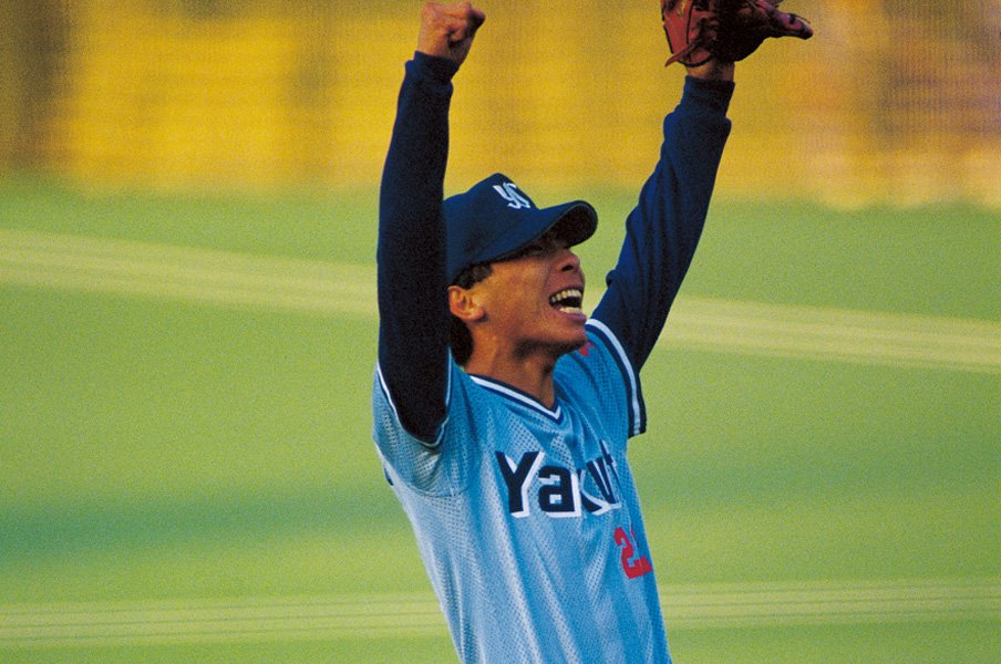 指揮官・高津臣吾の原点］戦友の想いを背負って――'92＆'93年日本