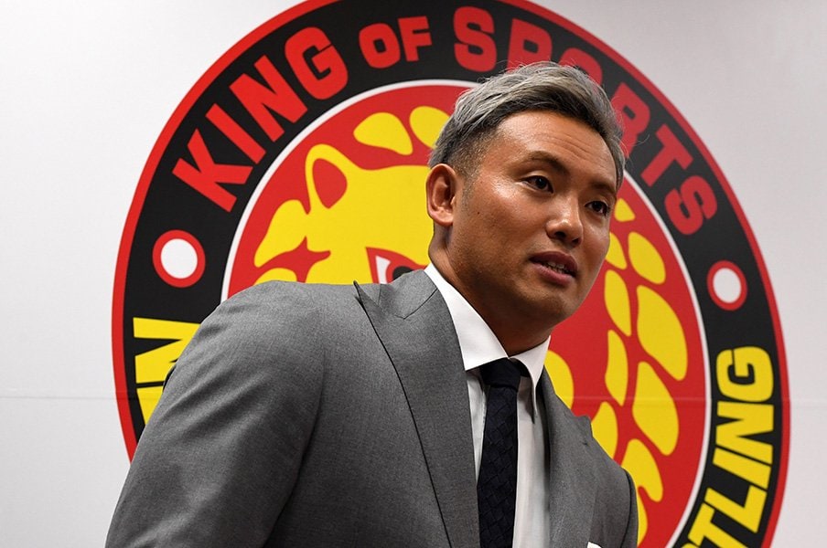 プロレス大賞男オカダ・カズチカの悩み。東京五輪に負けないプロレス人気を!<Number Web> photograph by Essei Hara