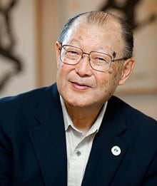 岸本健氏