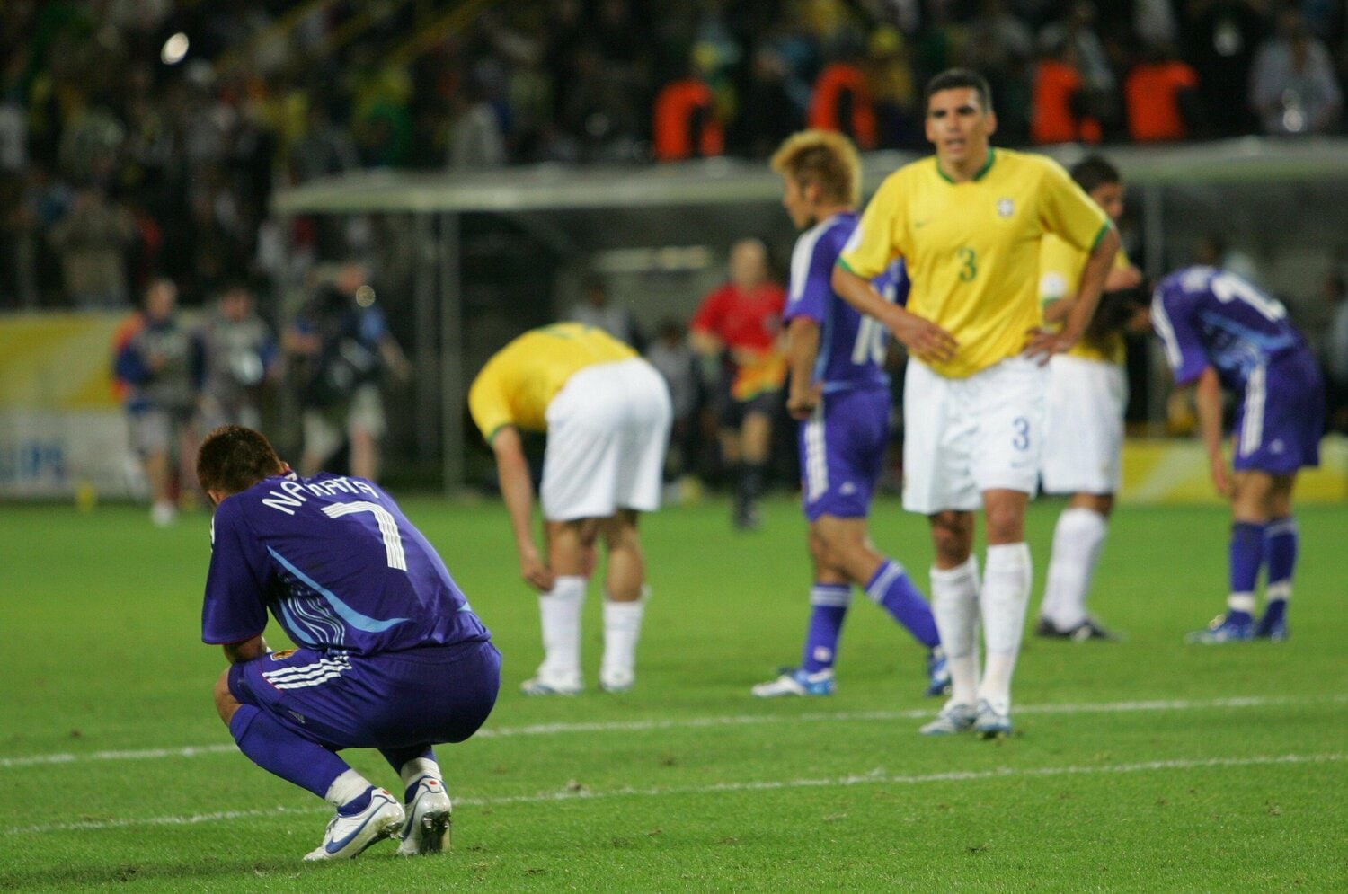 トルシエ退任後、ジーコ体制で臨んだドイツW杯は1分け2敗でグループステージ敗退に終わった　©JMPA