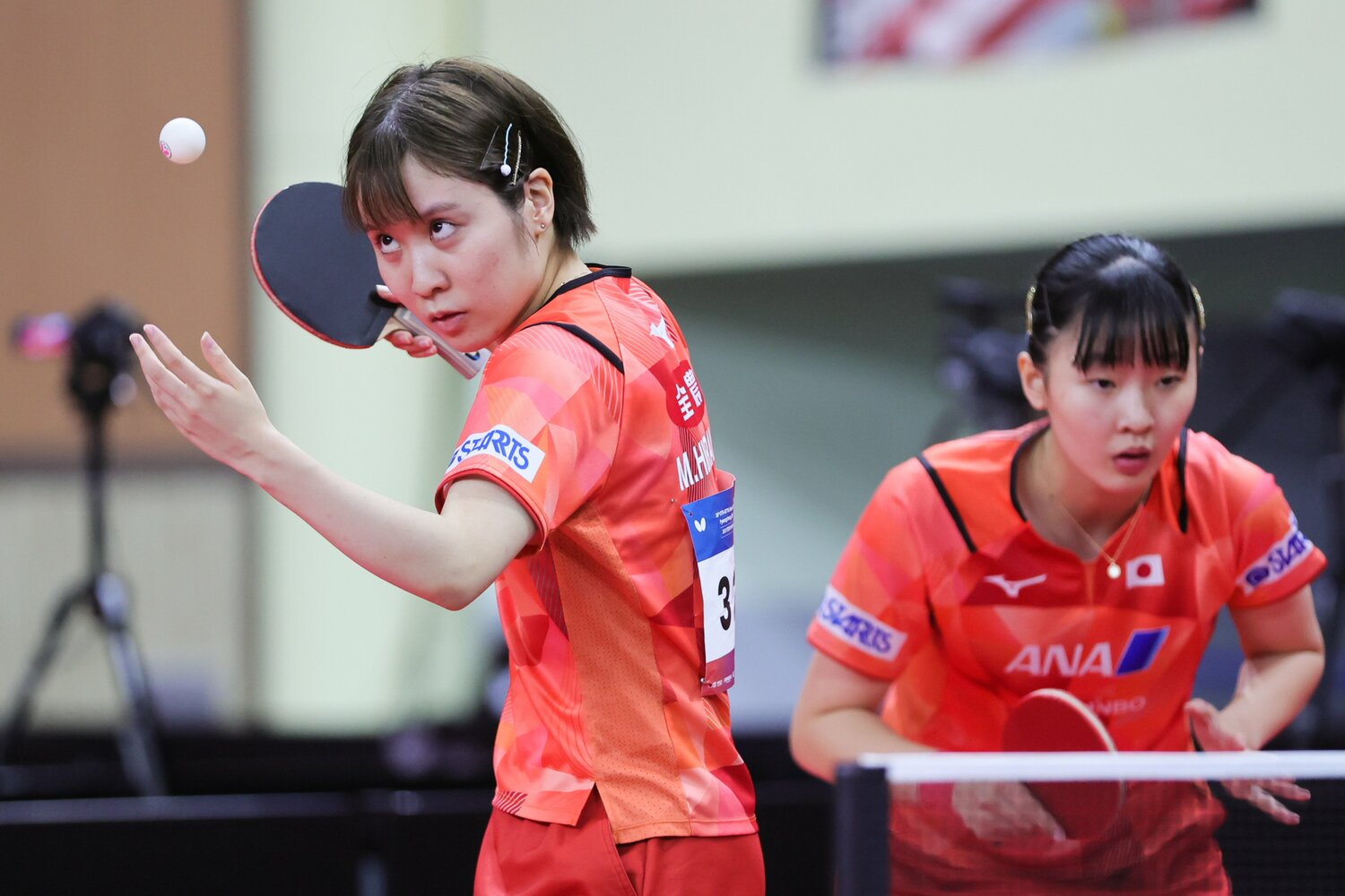 平野と張本のダブルス　©Getty Images