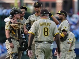 苦しかった今シーズンを乗り越え、ダルビッシュは悲願を達成できるか。